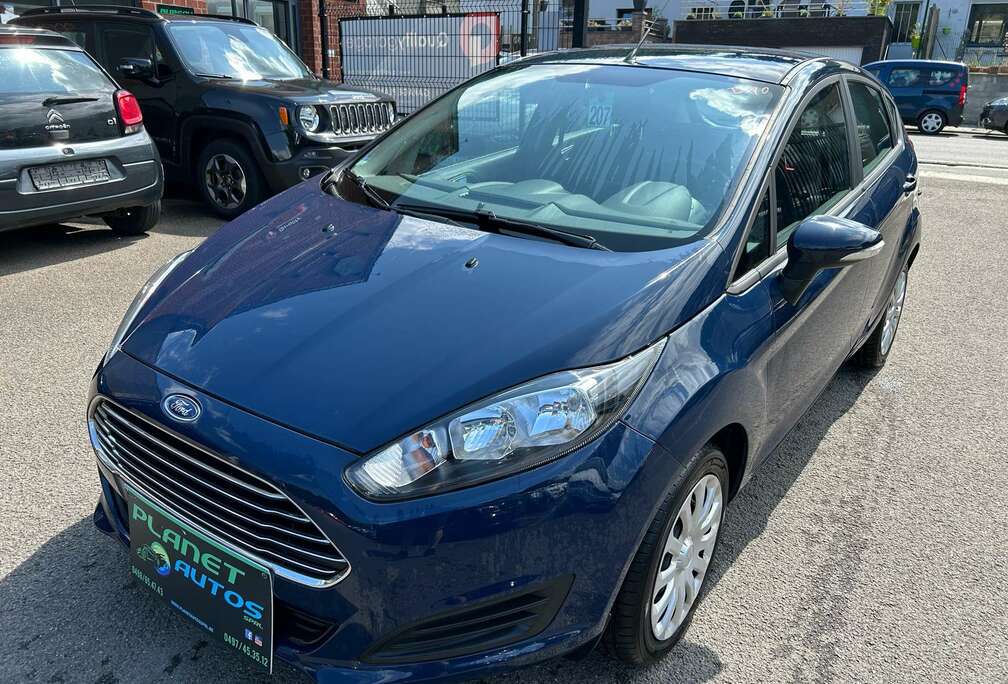 Ford 1.25i  5 PORTES AIRCO GARANTIE 12 MOIS