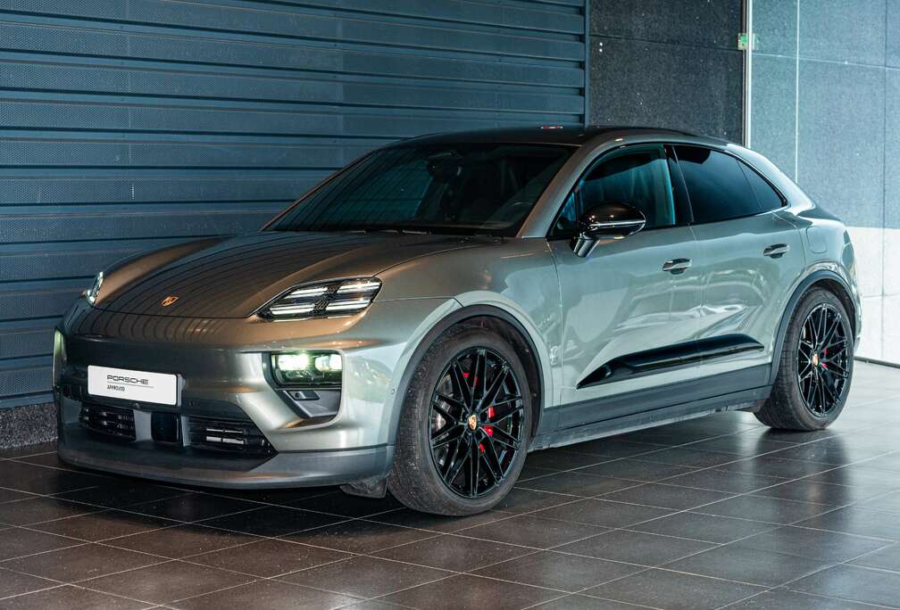 Porsche e-Macan  4S