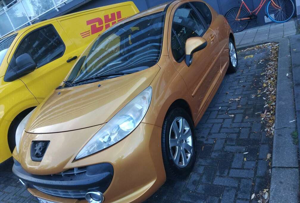 Peugeot 95 VTi Sport