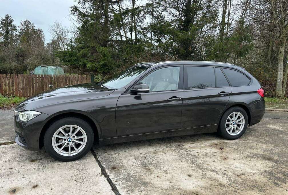 BMW 318d Touring