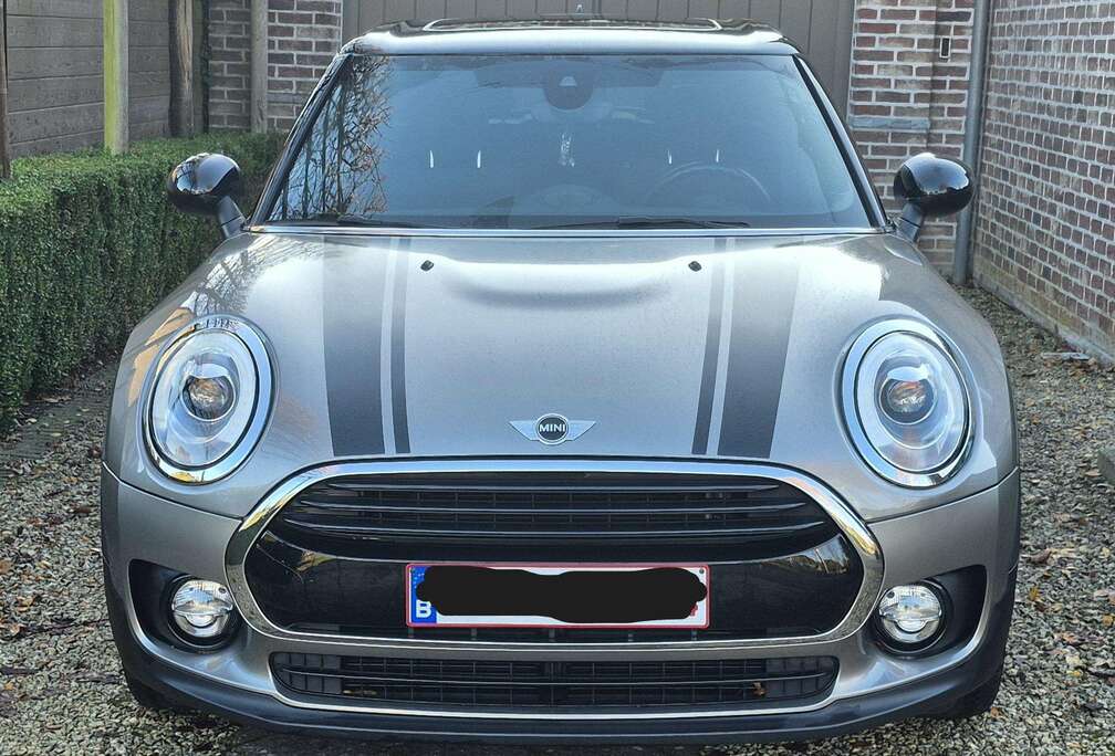 MINI PANO  NAVI Touchscr  PDC  CRUISE CONTROL  LEDS