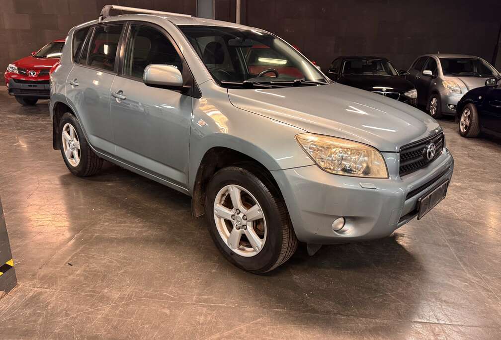Toyota 2.0 4x4 Only Export