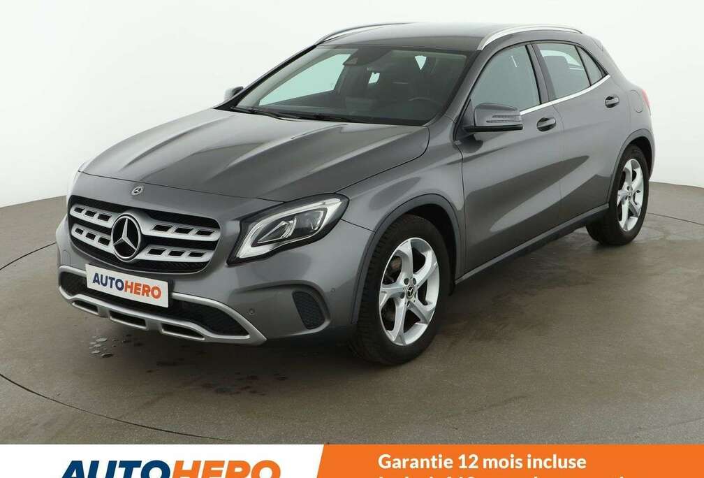 Mercedes-Benz GLA 180 Urban