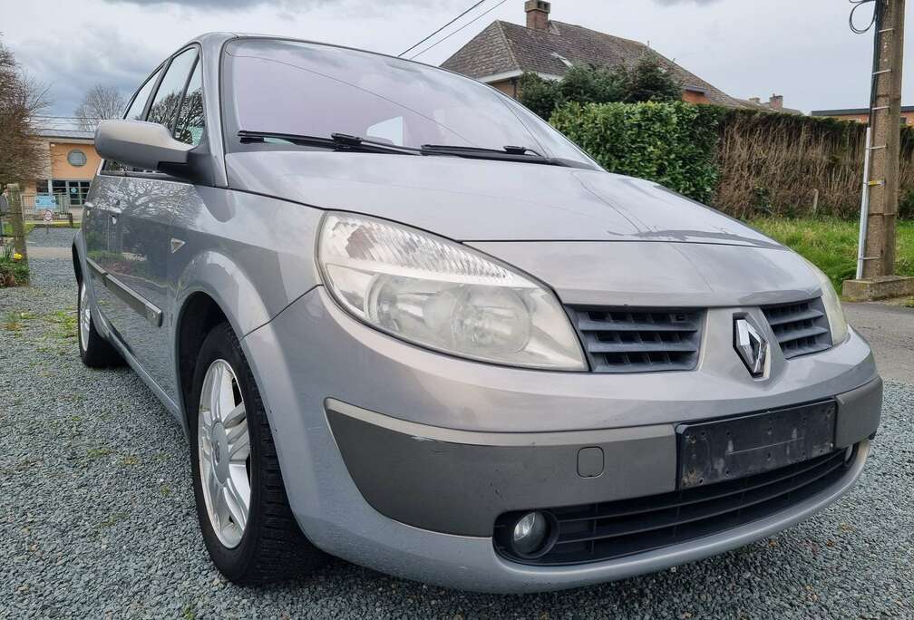 Renault 1.4i 16v Authentique Confort