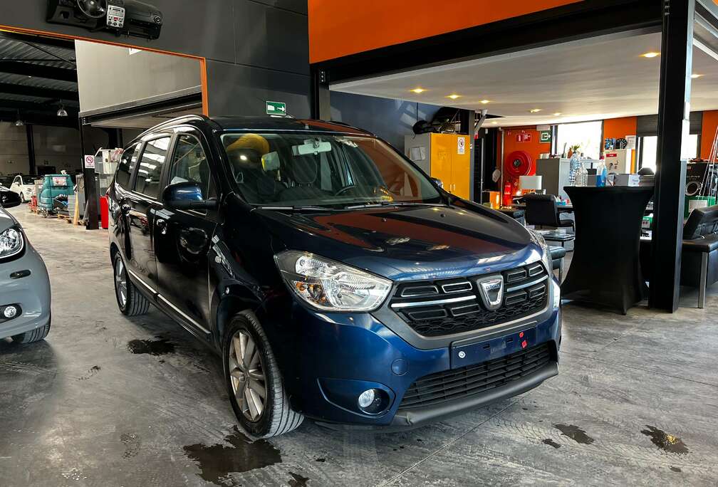 Dacia Lodgy Stepway 1.2 TCe Urban Explorer 7pl.