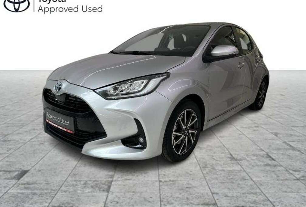 Toyota 1.5 HYB ICONIC