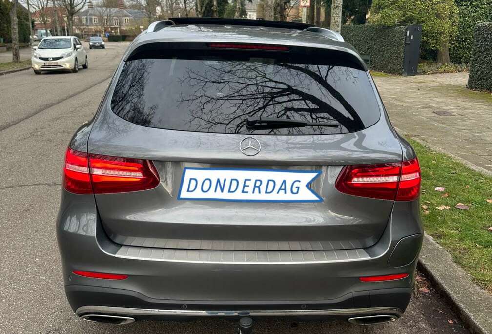 Mercedes-Benz e Coupe 4Matic 7G-TRONIC AMG Line