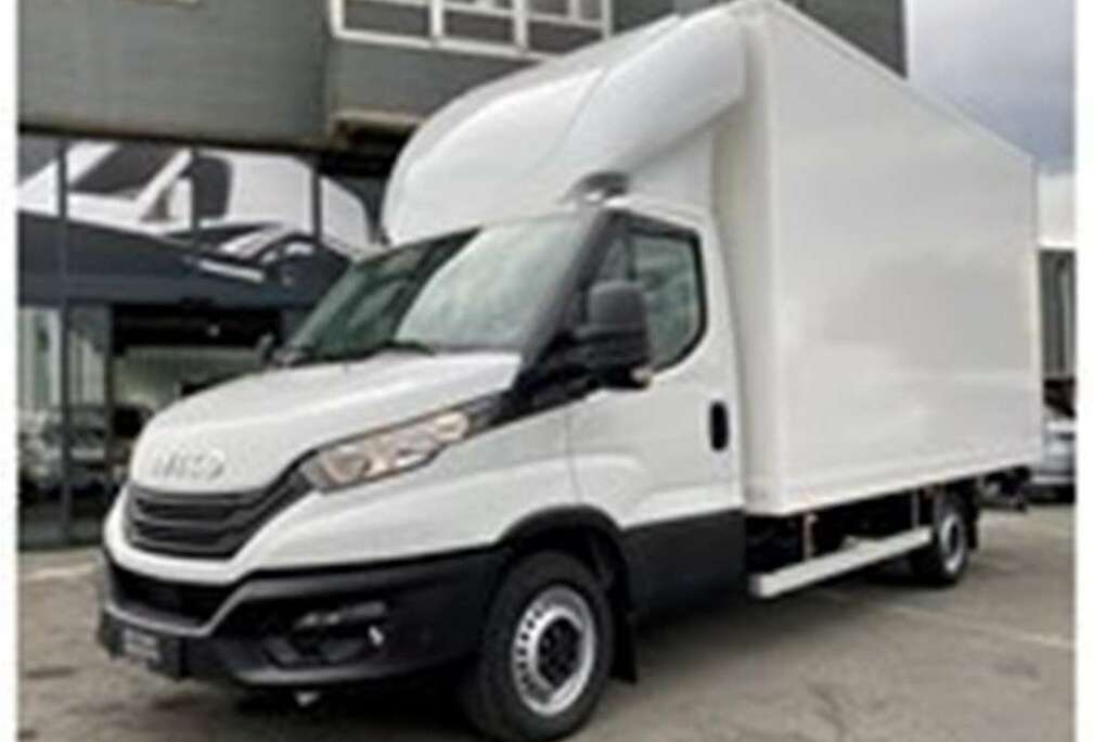 Iveco 3.0D 175PK*€36.343+BTW=€43.975*MEUBELKAST MET LIFT