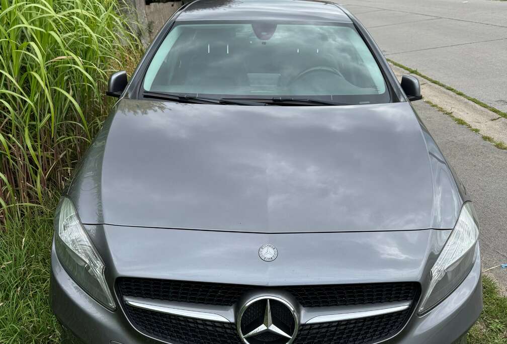 Mercedes-Benz A 180 BE Edition