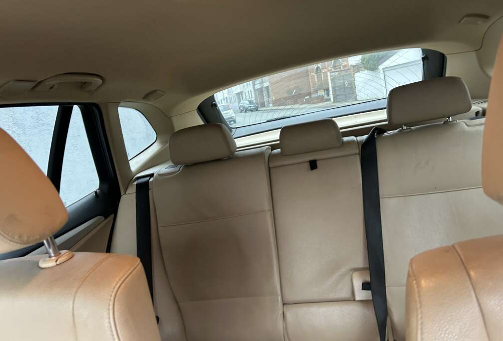 BMW X1 2.0 d sDrive18