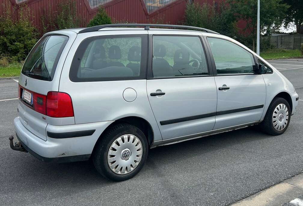 Volkswagen 1.9 TDi 4Motion Base