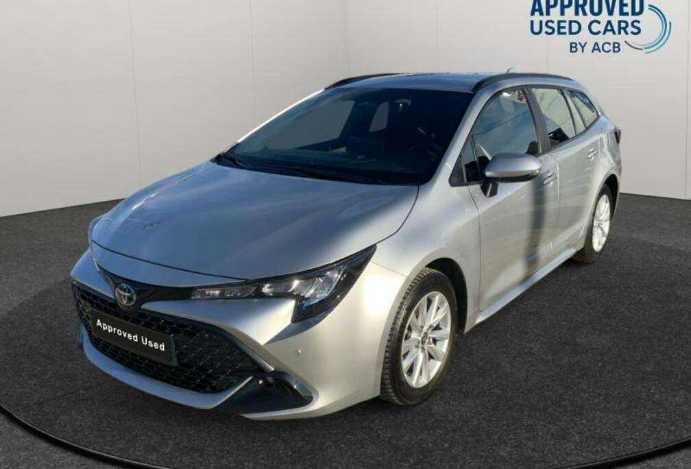 Toyota 1.8 Hybrid Dynamic e-CVT 5d 72kW