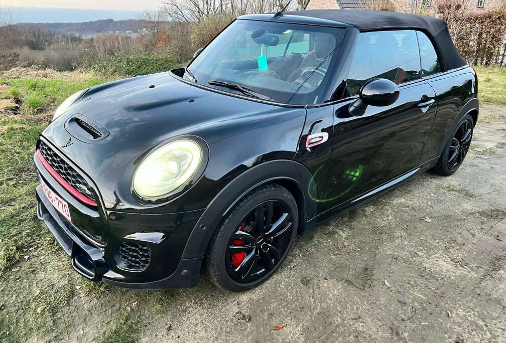 MINI Cabriolet 2.0AS JCW boite auto full options