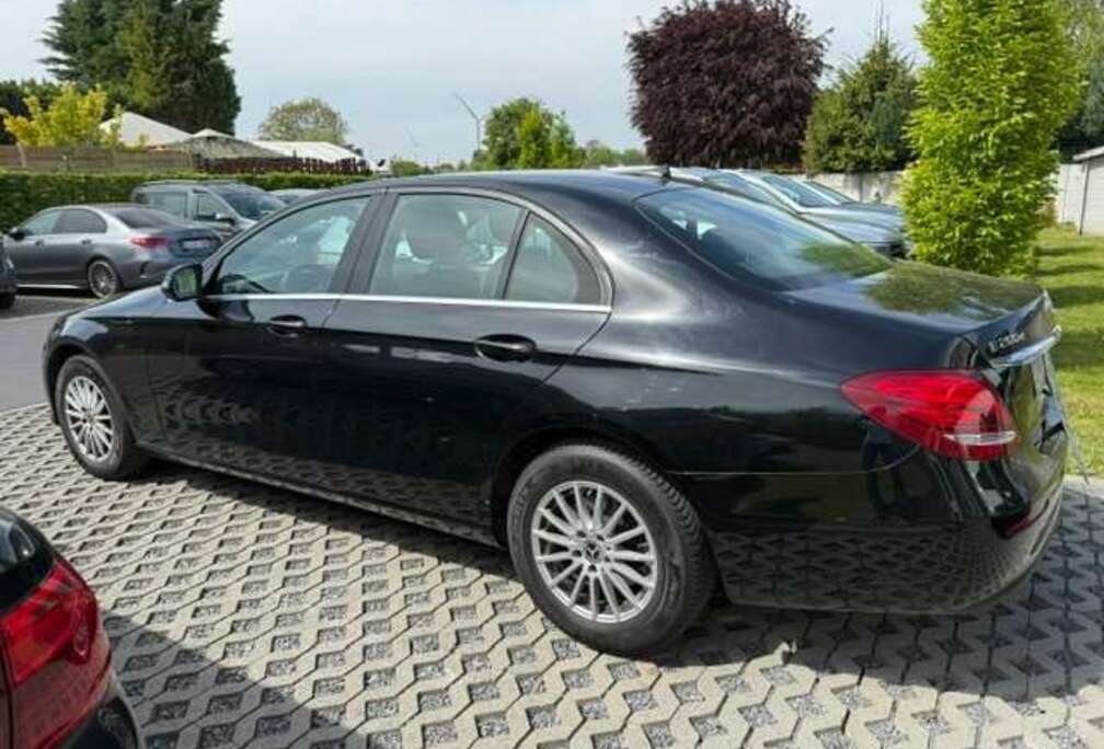 Mercedes-Benz E 200 d Business Solution (EU6d-TEMP)