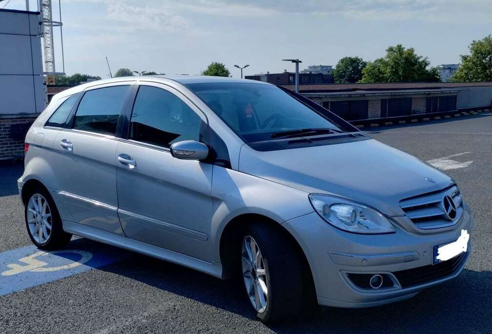 Mercedes-Benz Avangarde