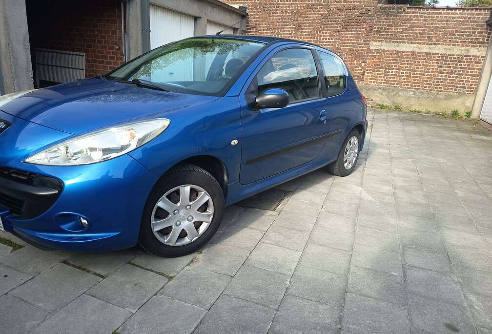 Peugeot 206  1.4i Trendy**Climatisation*euro 5A * 166200 KM *