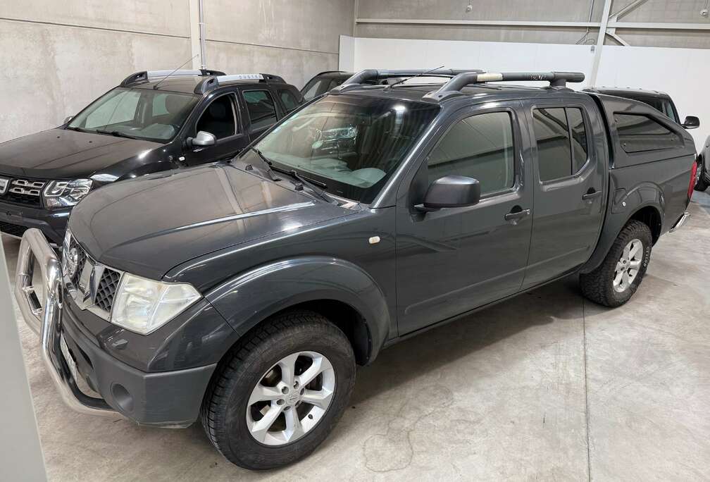 Nissan 2.5 dCi 4x4 XE Alpha Top // Cuir // Toit Ouvrant