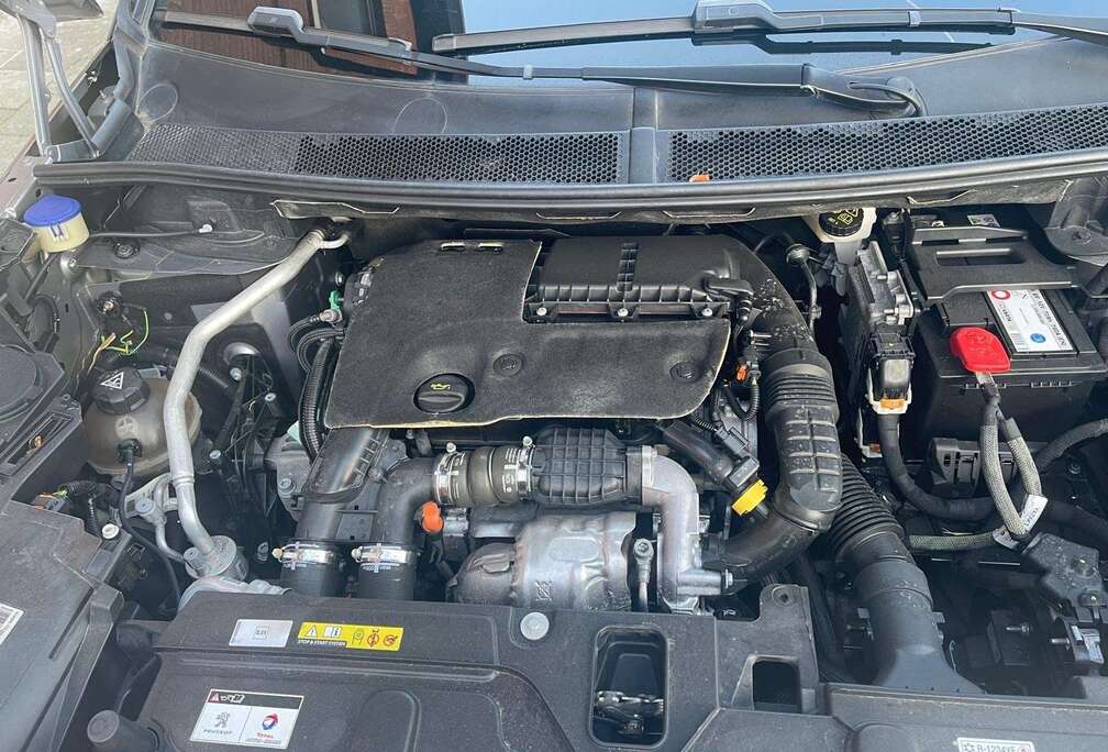 Peugeot 1.6 BlueHDi Allure
