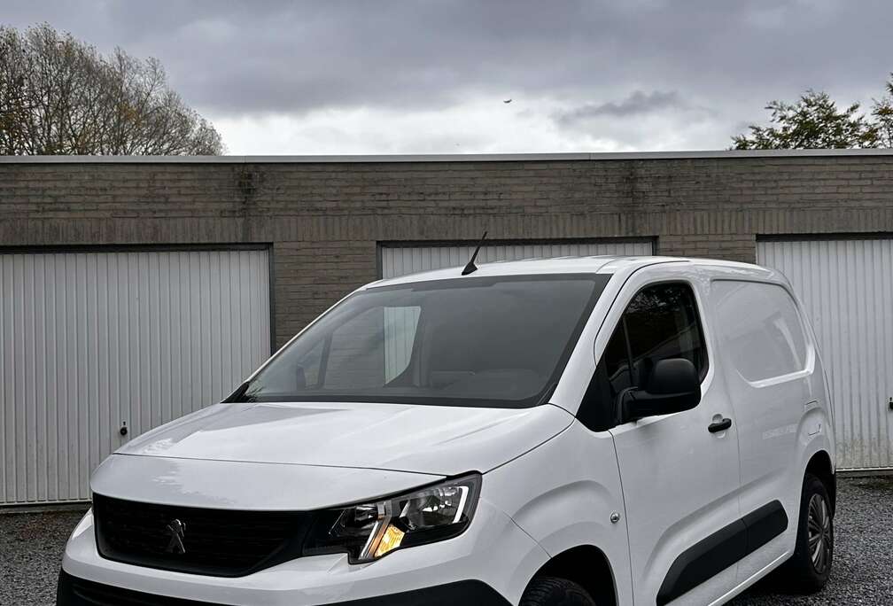 Peugeot 1.5 BlueHDi 75 L1 EHZ Grip