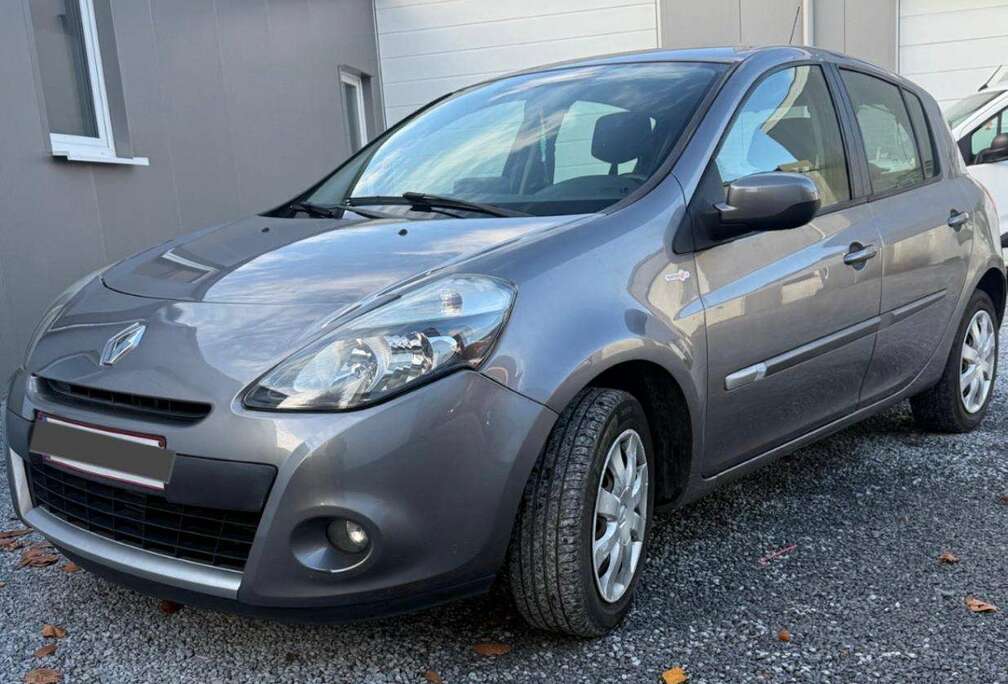 Renault Clio 1.5 dCi TomTom LIVE ECO FAP