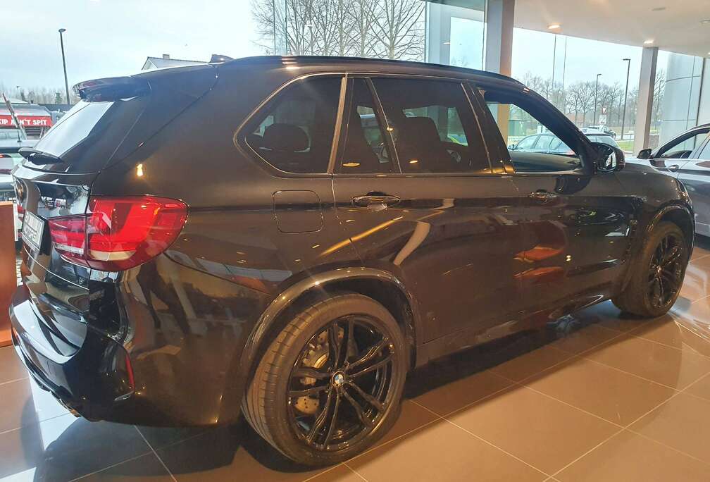 BMW X5M