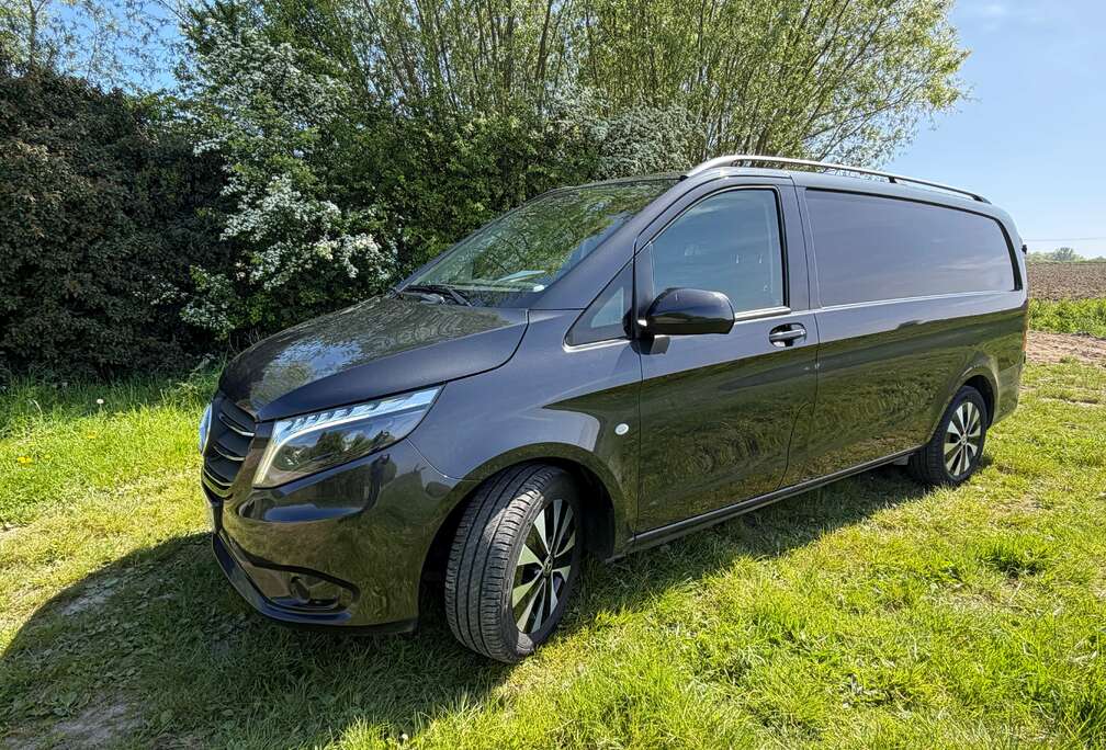 Mercedes-Benz 119 CDI 4x4