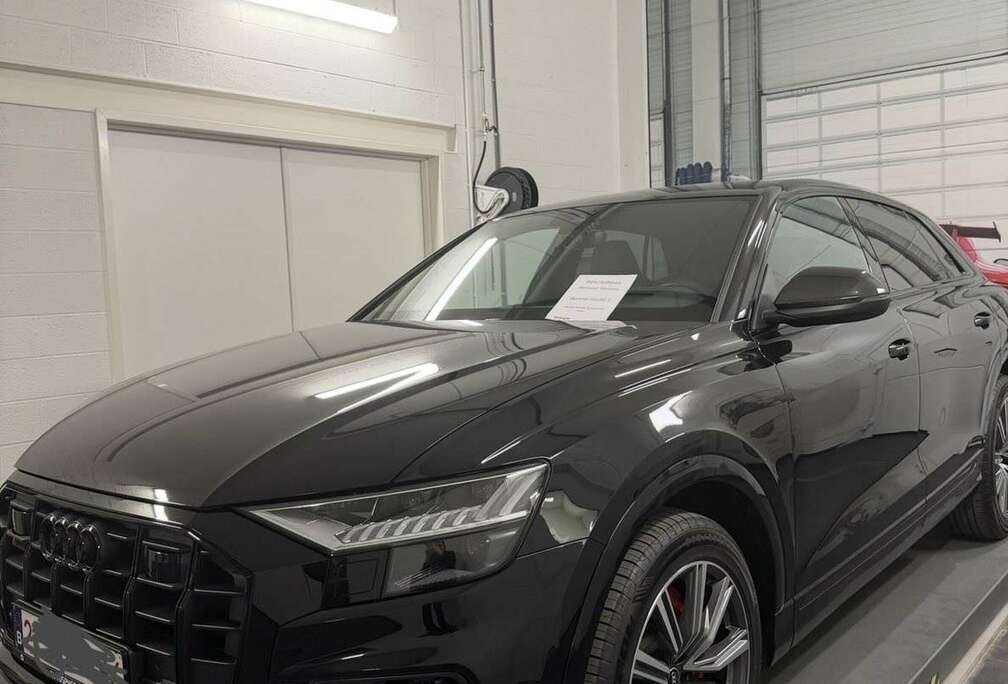 Audi 4.0 TFSI V8 Quattro Tiptronic