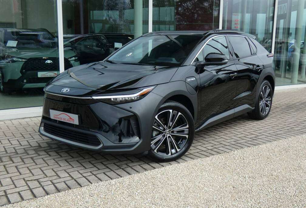 Toyota AWD PREMIUM +Trekhaak +Pano dak +LEDER +JBL +360Camera +Zetelventilatie +Zetelverwarming