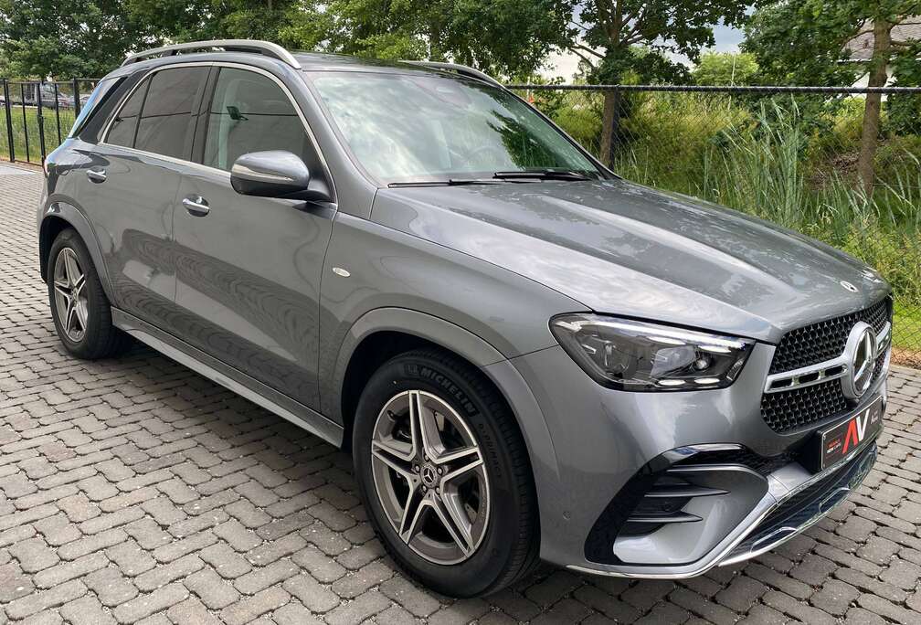 Mercedes-Benz e 9G 4M AMG 20\