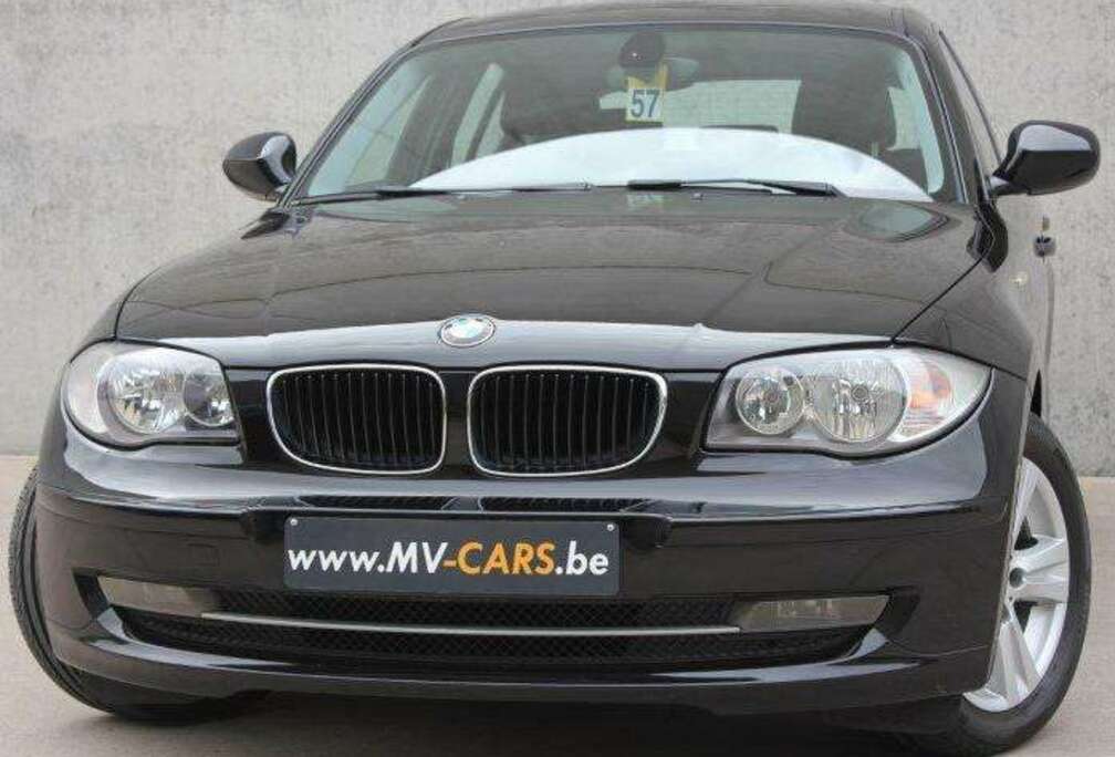 BMW BMW 118i/5-deur/Multistuur/cruise control