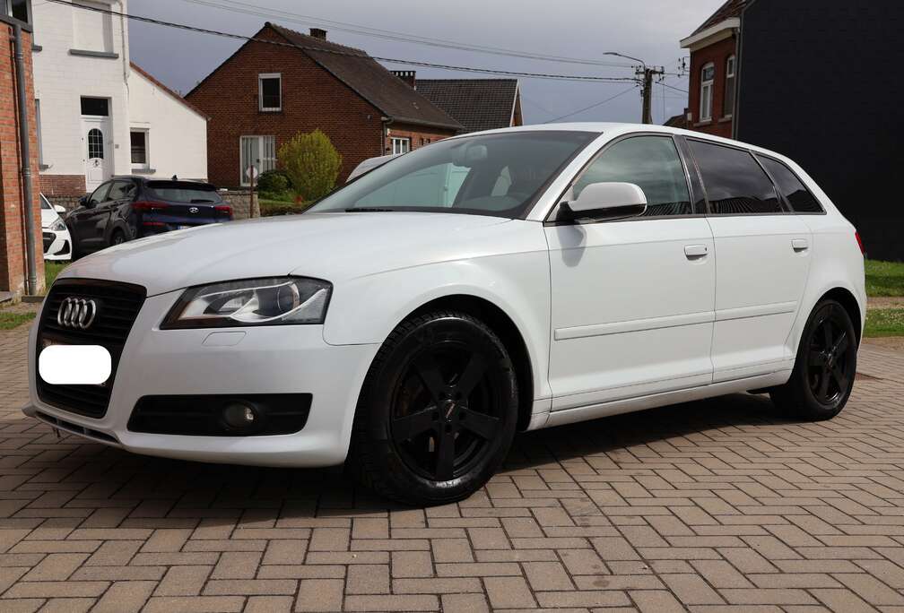 Audi 1.6 TDi Ambition S line DPF