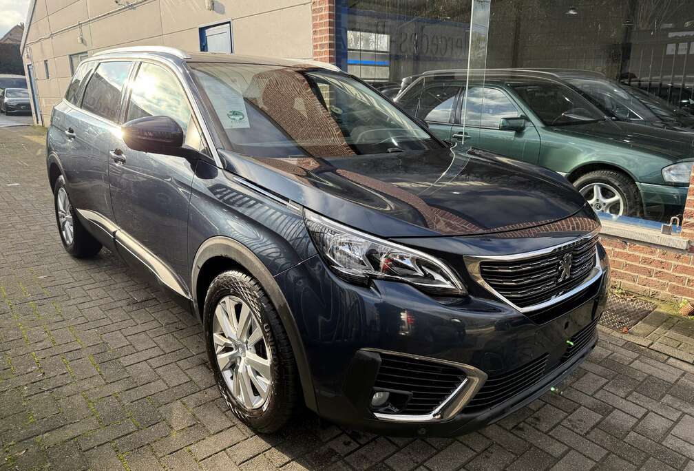 Peugeot 5008 1.2 PureTech Allure