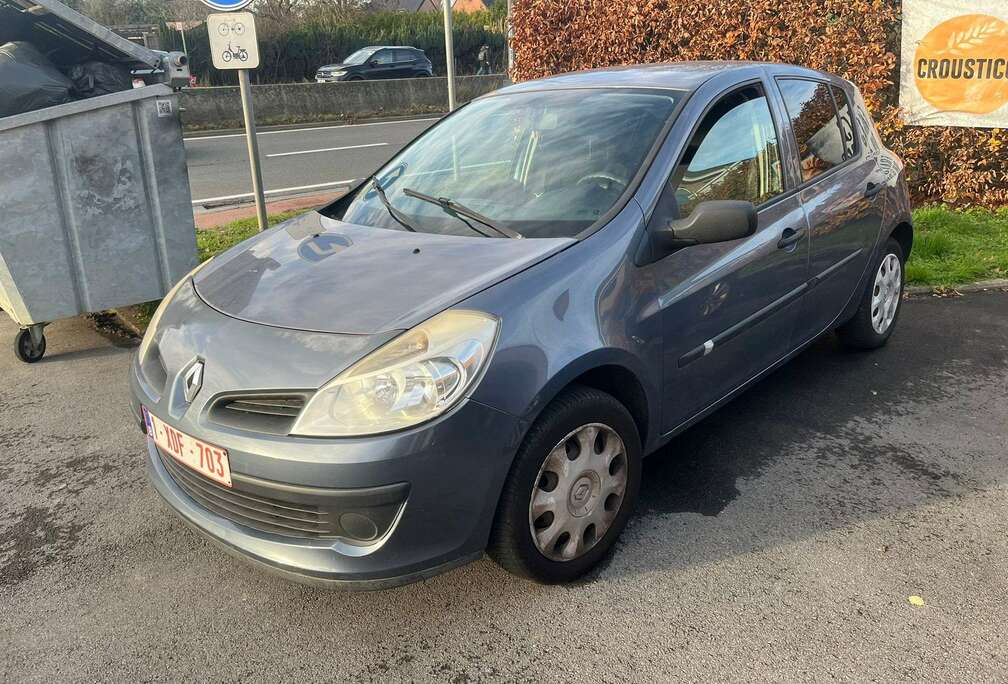 Renault Clio 1.2i Campus