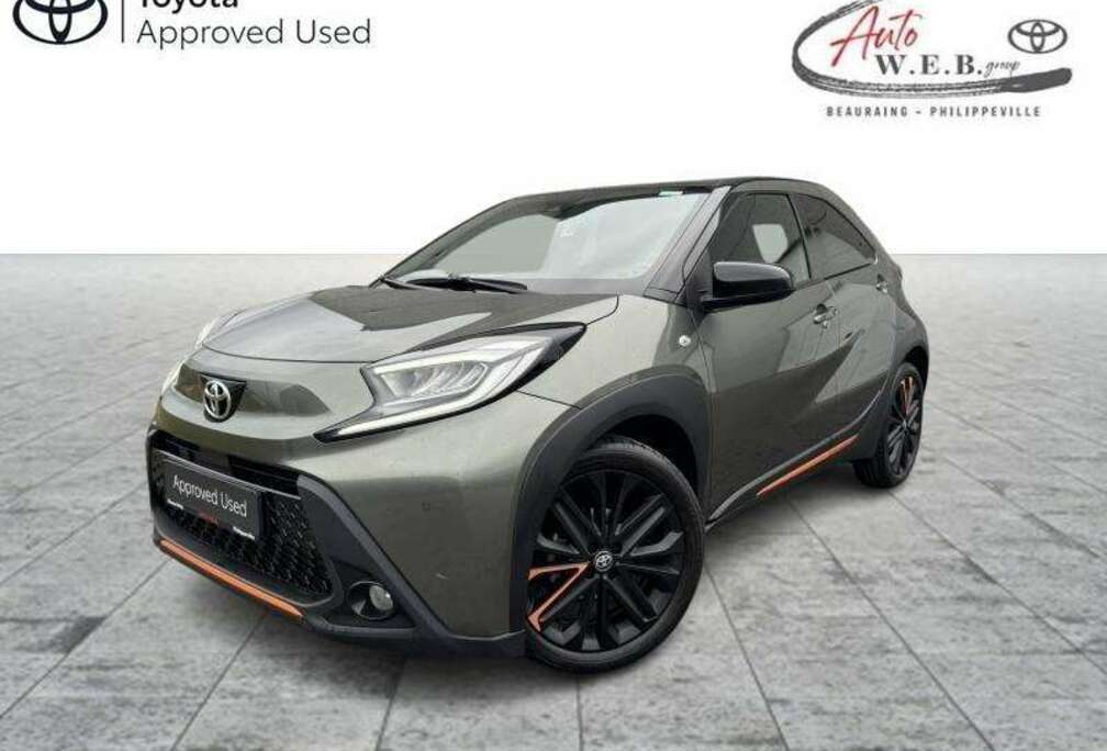 Toyota 1.0L MT Série SPECIALE : X Limited