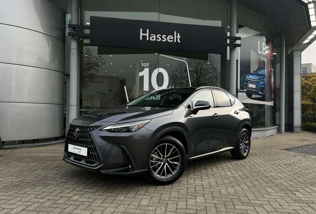 Lexus 2.5i AWD Executive Line E-CVT