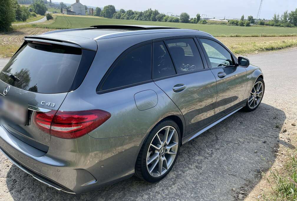 Mercedes-Benz C 43 AMG 4-Matic