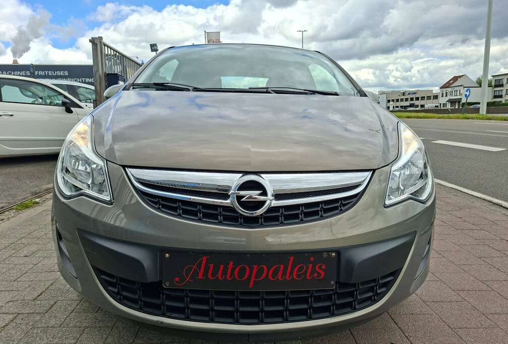 Opel Corsa 1.0i    18 000km