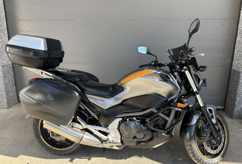 Honda S