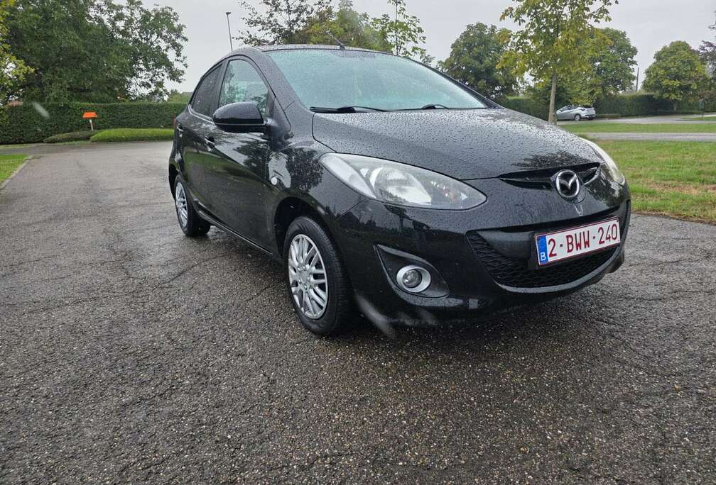 Mazda 1.3i Sport Navigator