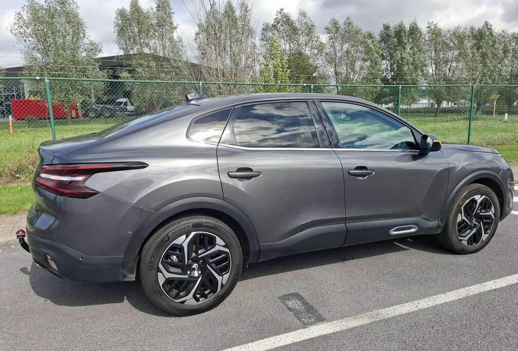 Citroen 1.2 essence haut de gamme prête a immatriculé