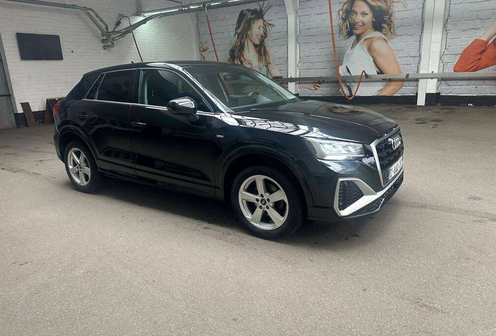 Audi Q2 35 TFSI Business Edition S line S tronic Business Edition S line