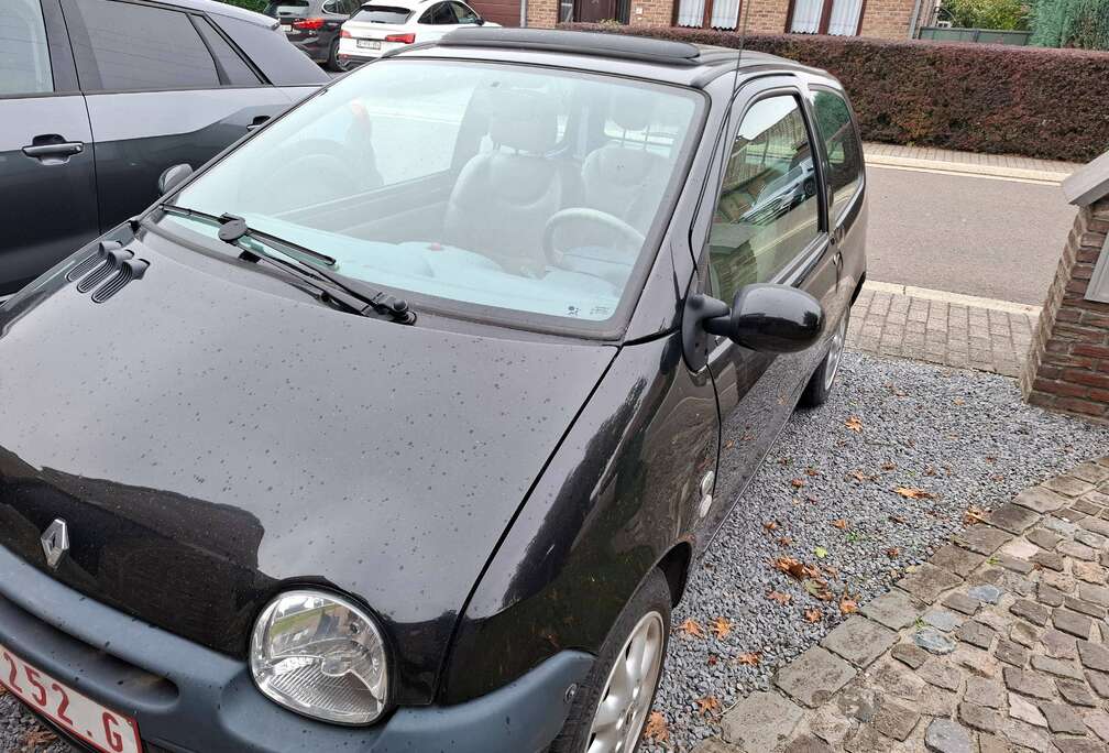 Renault Twingo 1.2i 16v Initiale