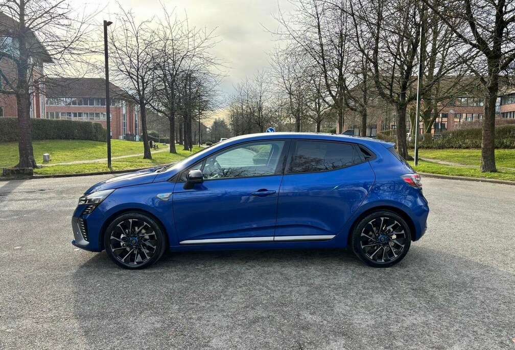 Renault E-TECH HEV 145 Esprit Alpine Hybrid Led Cam 360