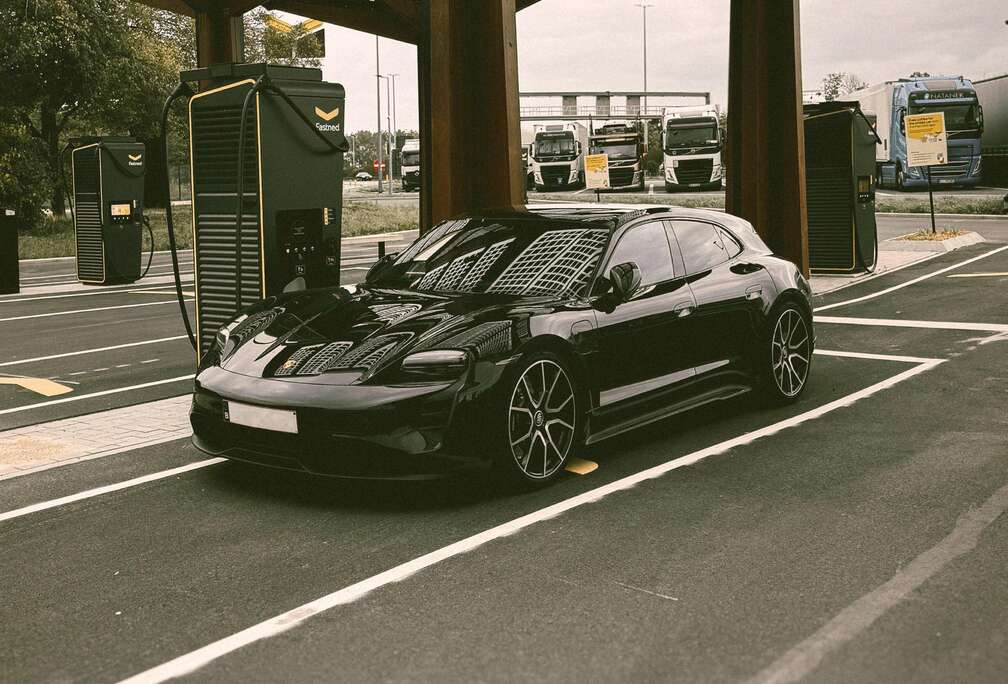 Porsche Taycan 4S Sport Turismo