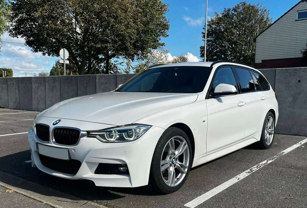 BMW Touring 318iA Pack M