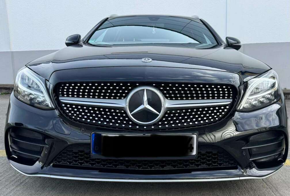 Mercedes-Benz d T 9G-TRONIC AMG Line