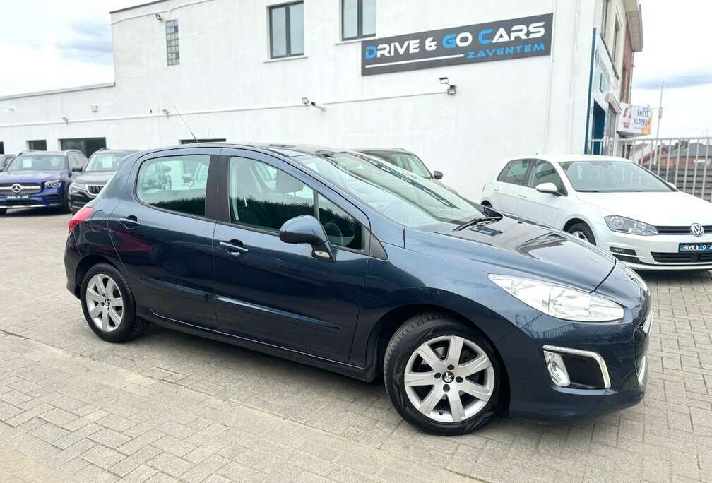 Peugeot 1.6 HDi Active ** 1 JAAR GARANTIE **