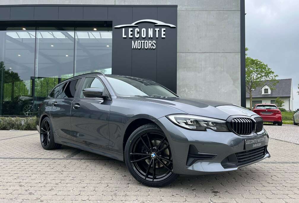 BMW Touring 318iA Virtual/Leder/Sportzetels/Zetelverwarming/...