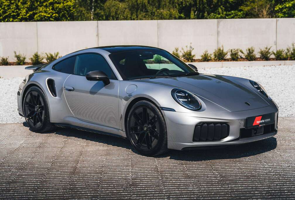 Porsche 992.2 Turbo S / GT Silver Metallic / Lift / Carbon / BOSE / Pano