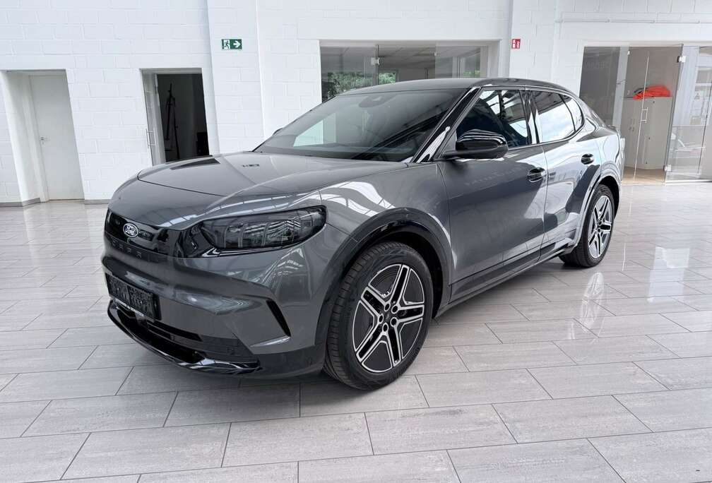 Ford 77 kWh Extended Range RWD Premium